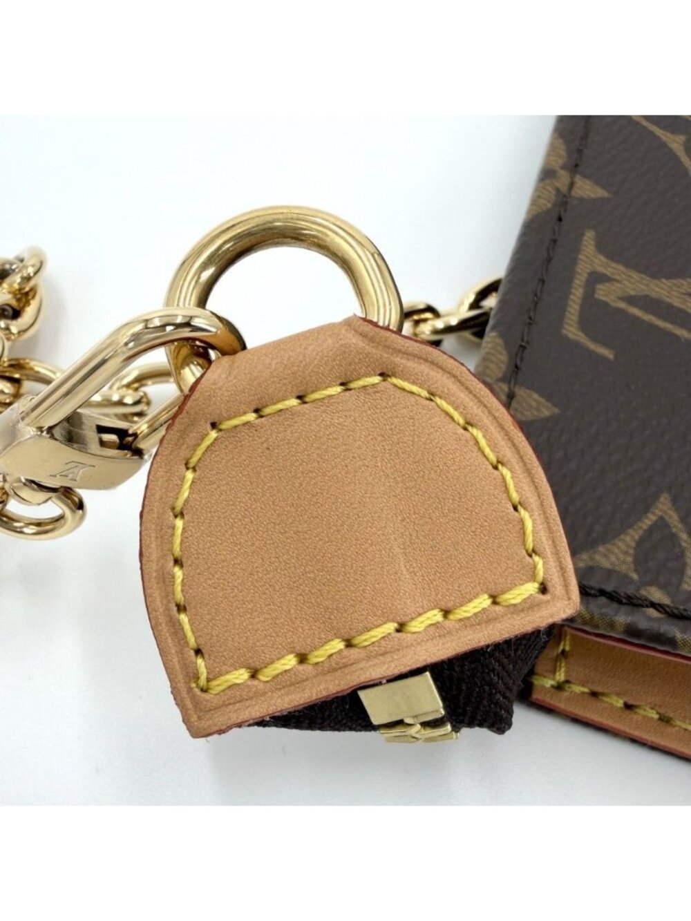 ★SOLD★ Louis Vuitton Shoulder Bag Monogram Toiletries Pouch on Chain Clutch - Picture 6 of 11